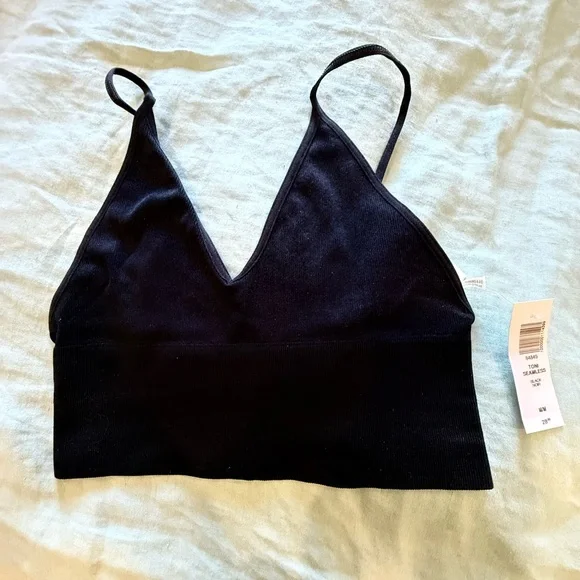 Aritzia Black Bralette - Picture 1 of 3